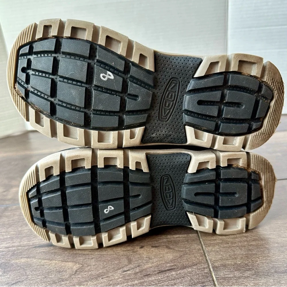 KEEN Kids Snow Troll Waterproof Insulated Winter Boots - Size 2 - Black Silver